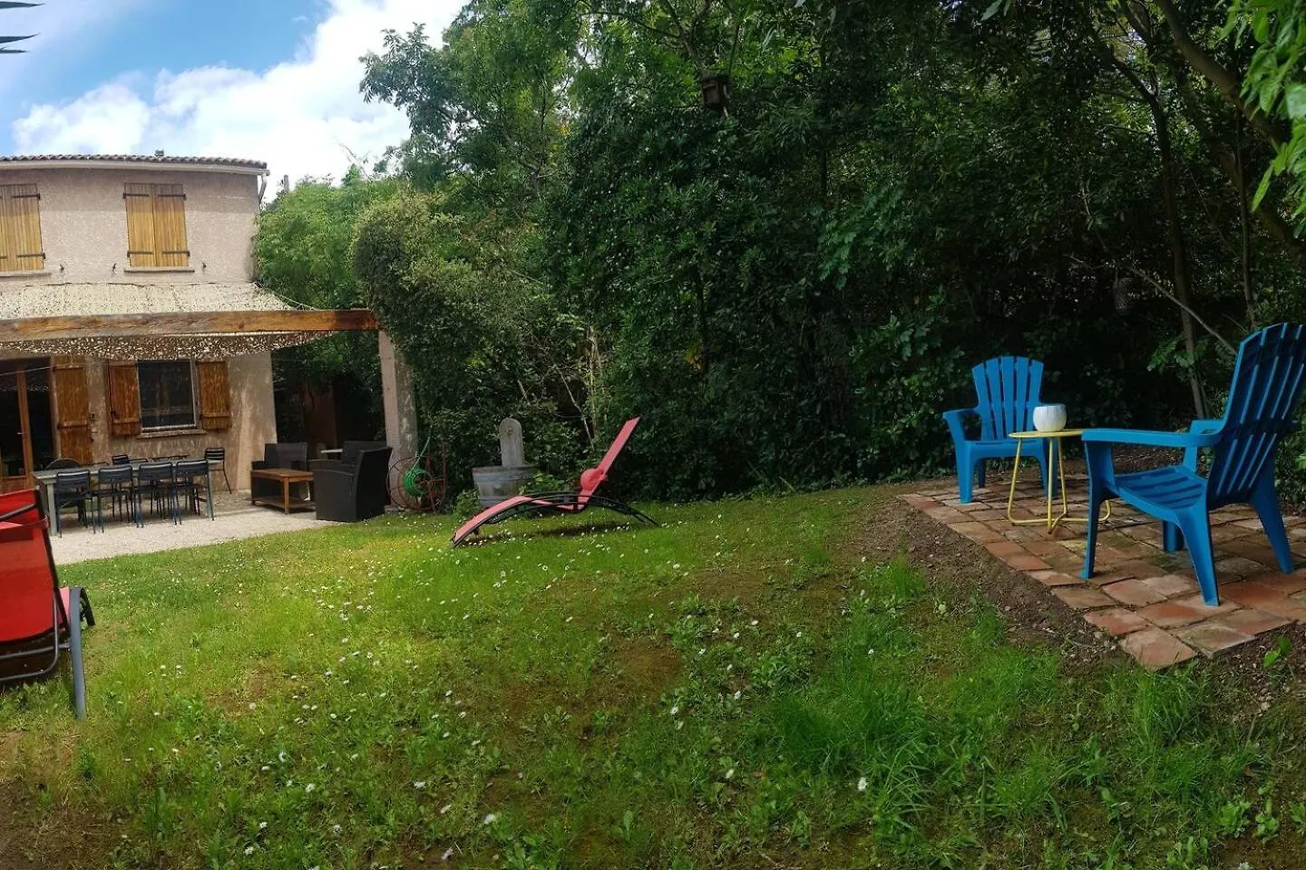 Petit Paradis Au Calme En Plein Marsylia Francja